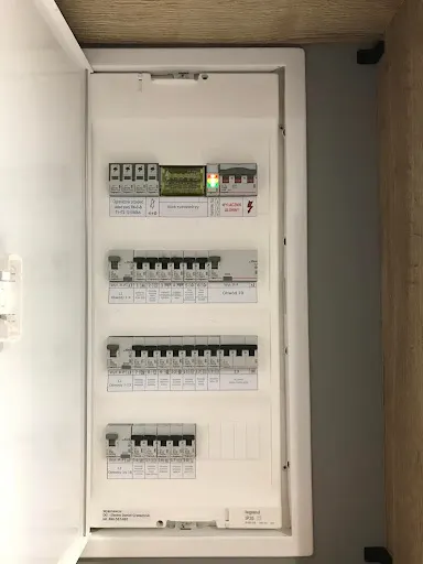 DG - Electro Daniel Grzeszczuk